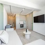Marina Luxury Jacuzzi By Ps