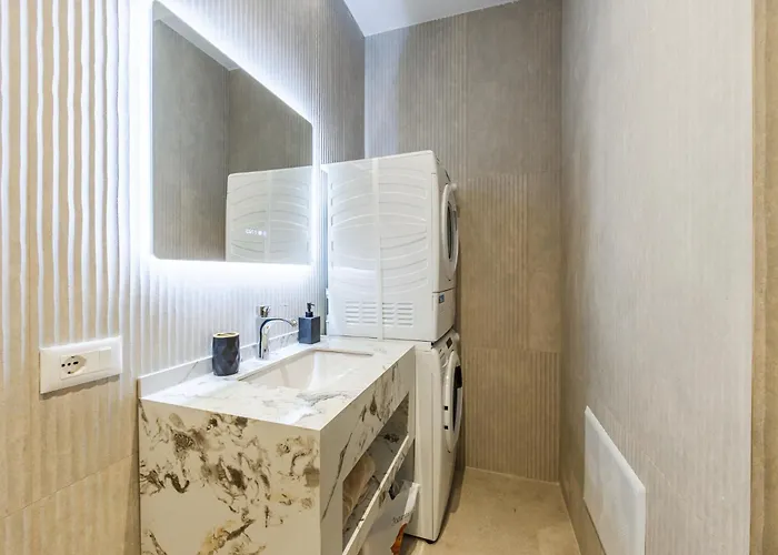 Marina Luxury Jacuzzi By Ps * Durrës