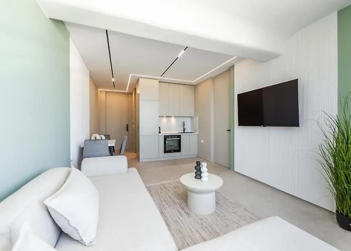 Marina Luxury Jacuzzi By Ps