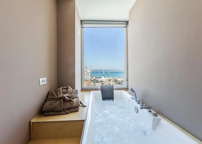 Marina Luxury Jacuzzi By Ps דורס